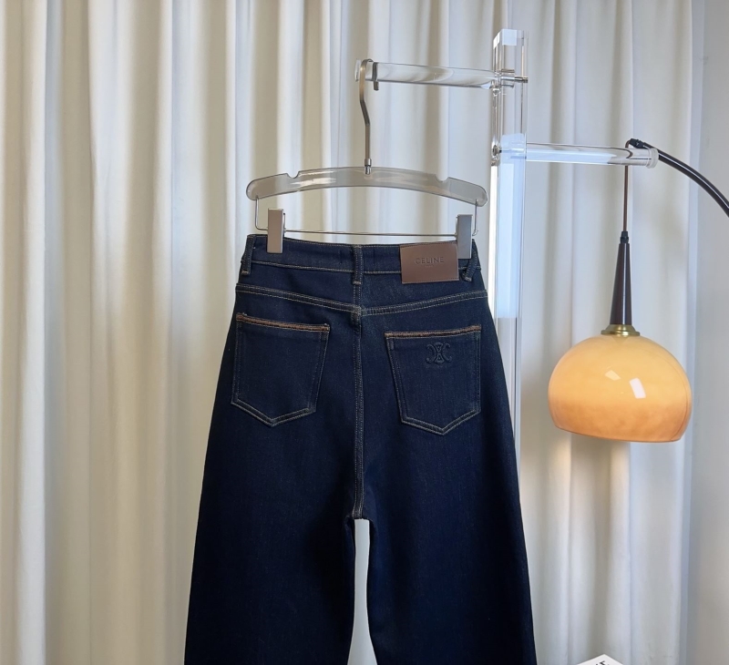 Ce1i*e jeans